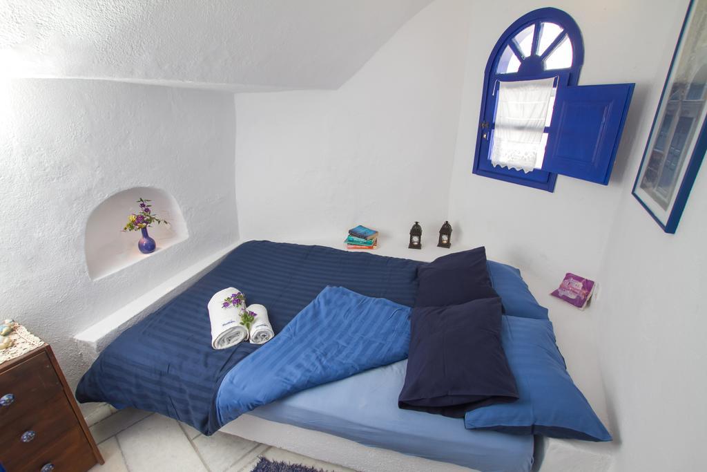 Ifestio Villas Oia Екстериор снимка