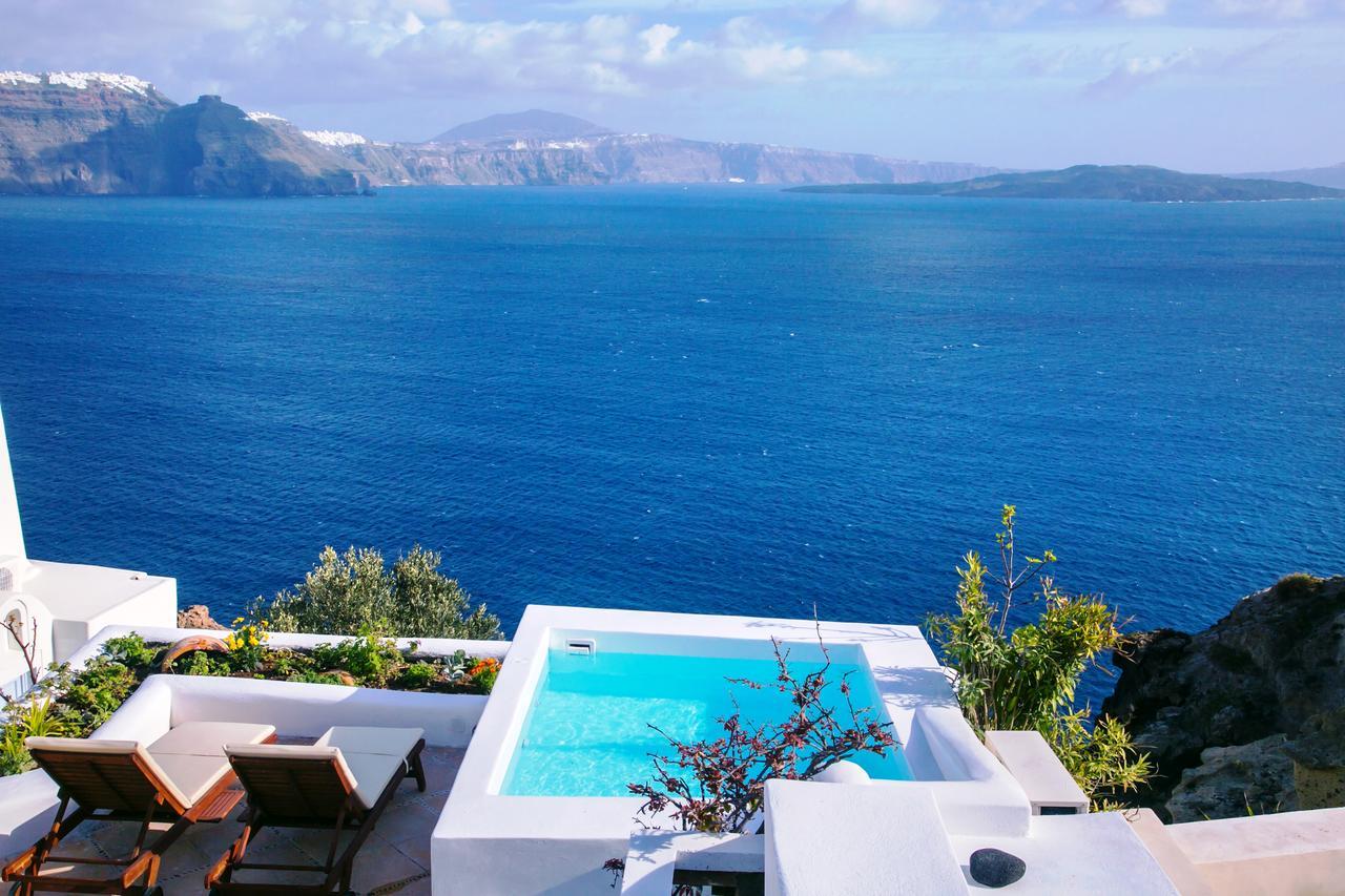 Ifestio Villas Oia Екстериор снимка