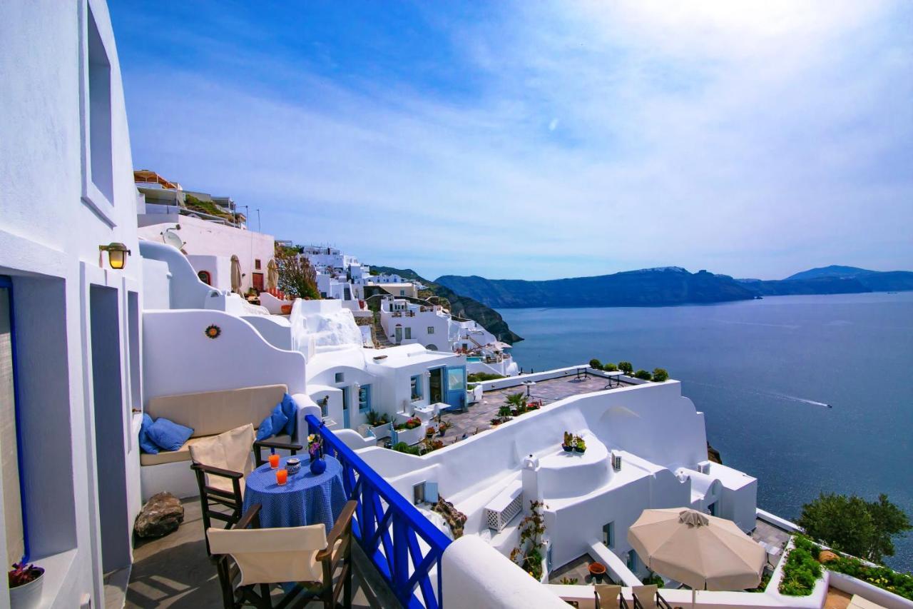 Ifestio Villas Oia Екстериор снимка